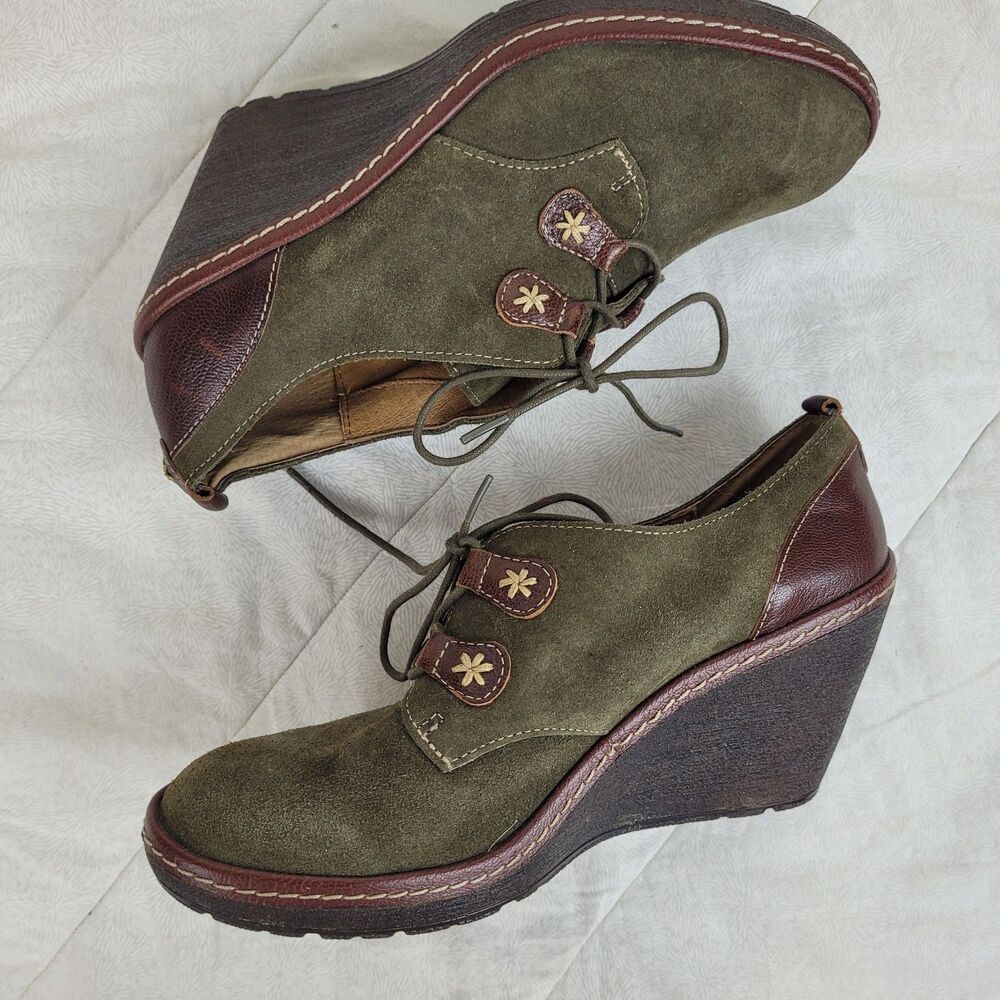 Sofft Camila Wedge lace-up leather booties 7.5M Olive green contrast stitching - Picture 9 of 11